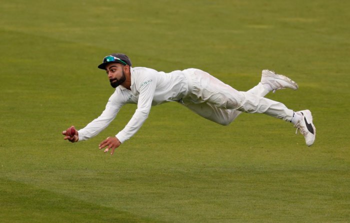Fielding Techniques in Cricket (Virat) GOAT